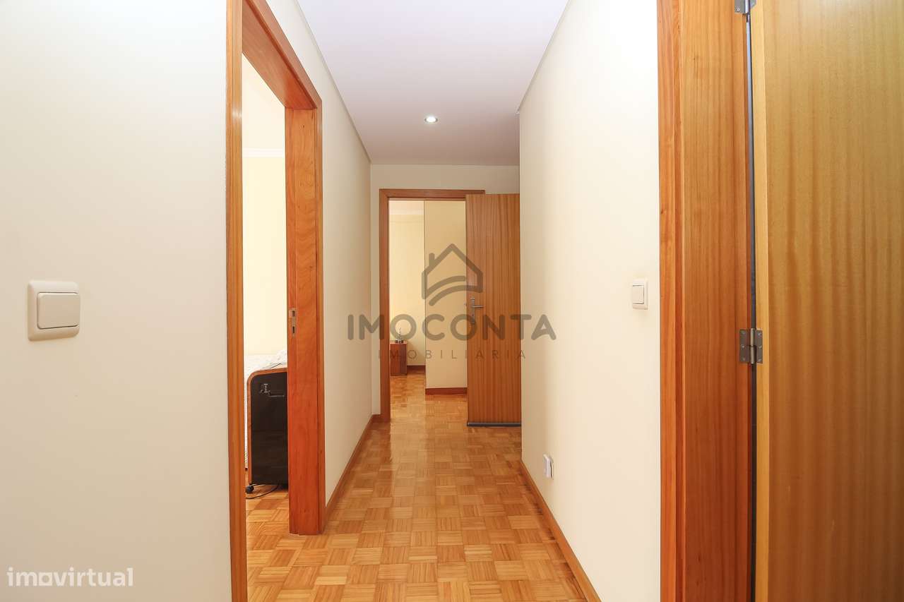 T3 Luminoso com Varanda e Garagem | Valongo-16