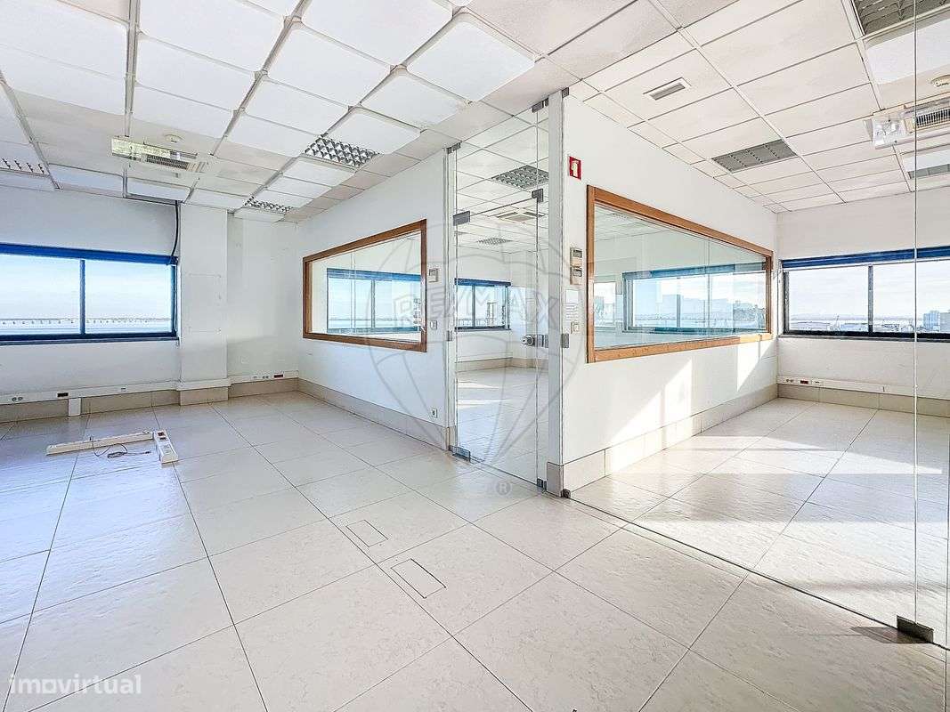 Escritório T0 para arrendamento - Grande imagem: 4/28