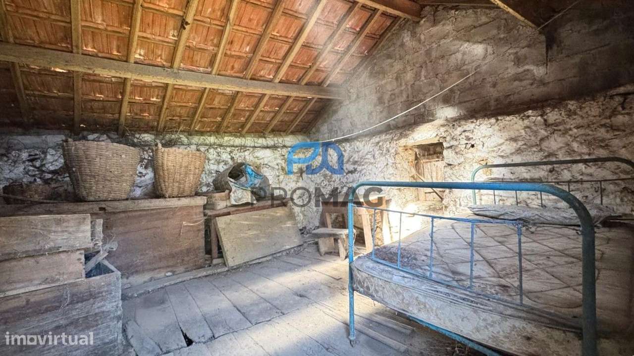 Oportunidade Única: Conjunto 3 Moradias em Granito Vistas Panorâmicas-28