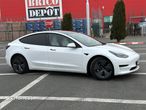 Tesla Model 3 - 2