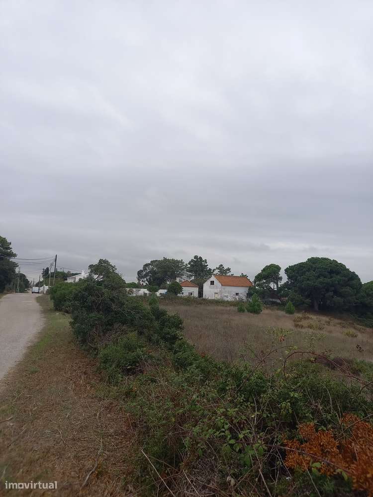 Terreno com 59.120,00 m2 Qtª Robalo - Capuchos - jtº Costa Caparica-5