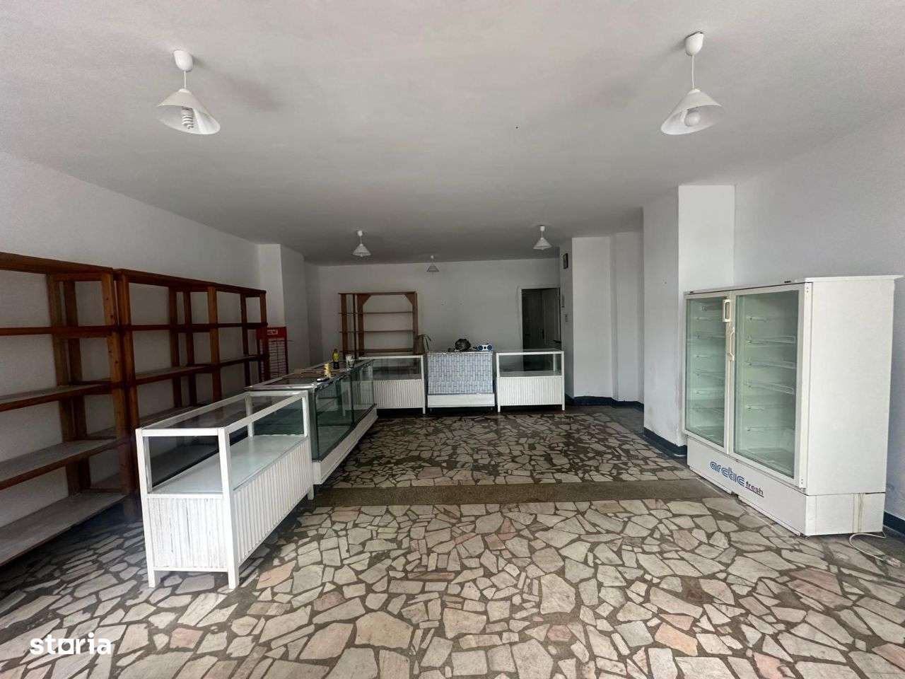 Vanzare spatiu comercial stradal-zona Calea Bucuresti - Imagine principală: 4/13