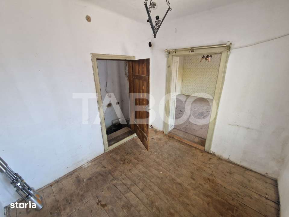 Casa de vanzare 3 camere 90 mpu teren liber 1192 mp in Comuna Mandra - Imagine principală: 4/10