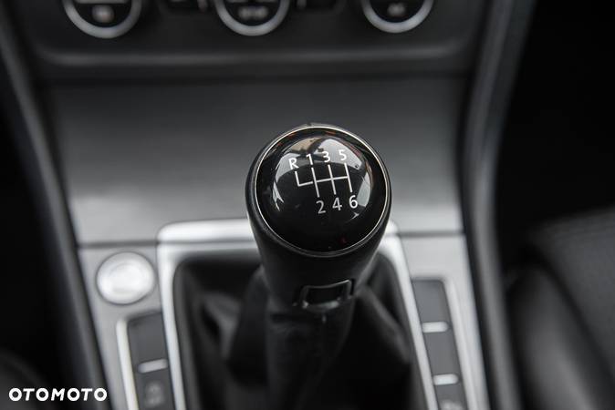 Volkswagen Golf 1.4 TSI BlueMotion Technology Highline - 29
