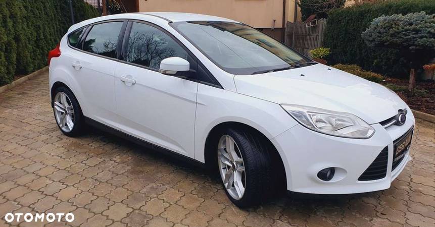 Ford Focus 1.6 EcoBoost Trend Sport - 3