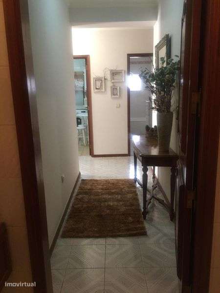 Aluga-se T2 centro Oliveira do Bairro - Grande imagem: 4/10