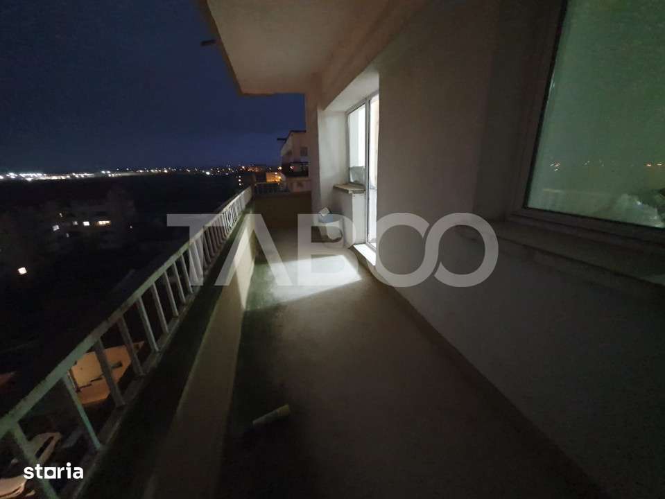 Apartament de vanzare 5 camere 121 mp utili zona Campului Fagaras - Imagine principală: 5/5