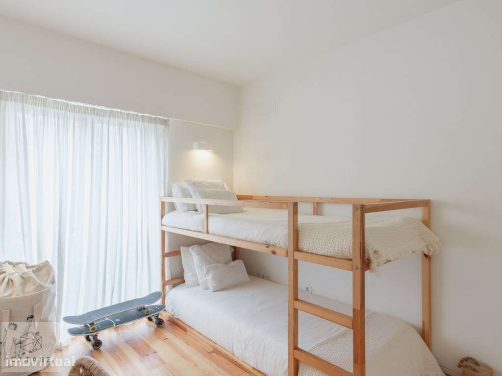 Apartamento T4 Restelo com terraço-31