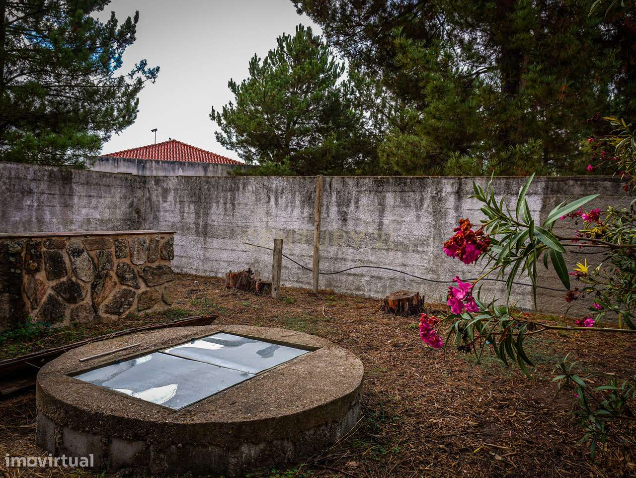 Moradia térrea no Tramagal-12