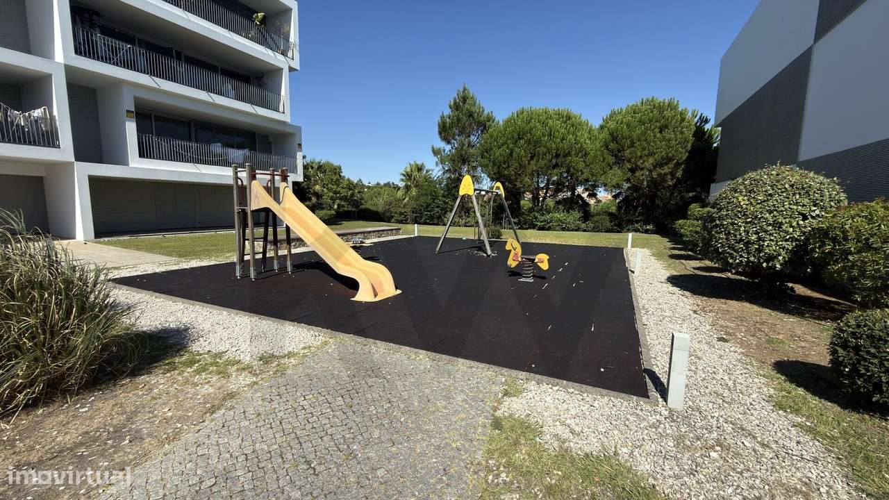 Apartamento T3 Condominio com piscina Belas Clube Campo-43
