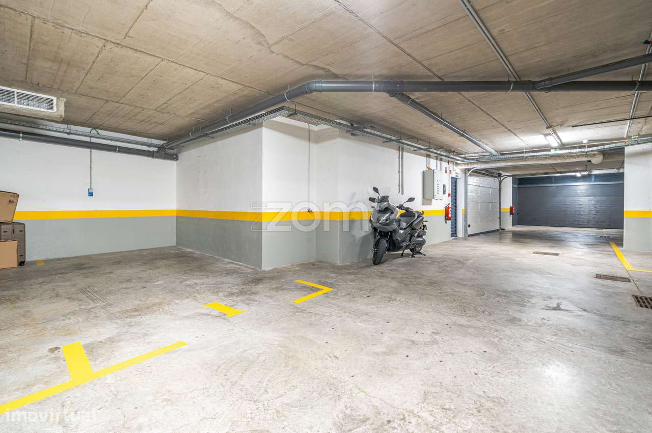 Apartamento T2 novo no centro do Caniço-39