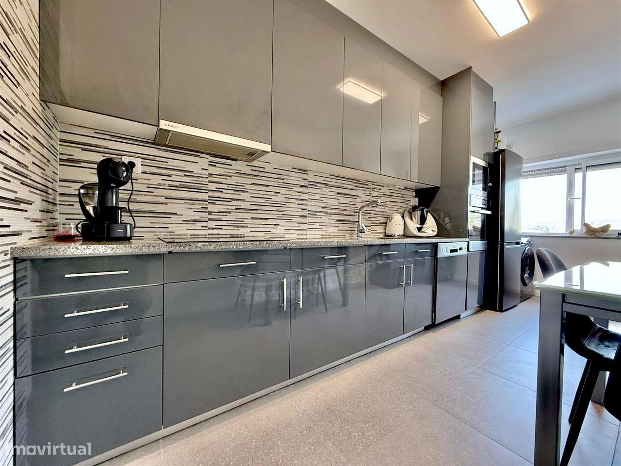 Apartamento T3 Totalmente Remodelado em Ferreiros, Braga - Grande imagem: 4/23