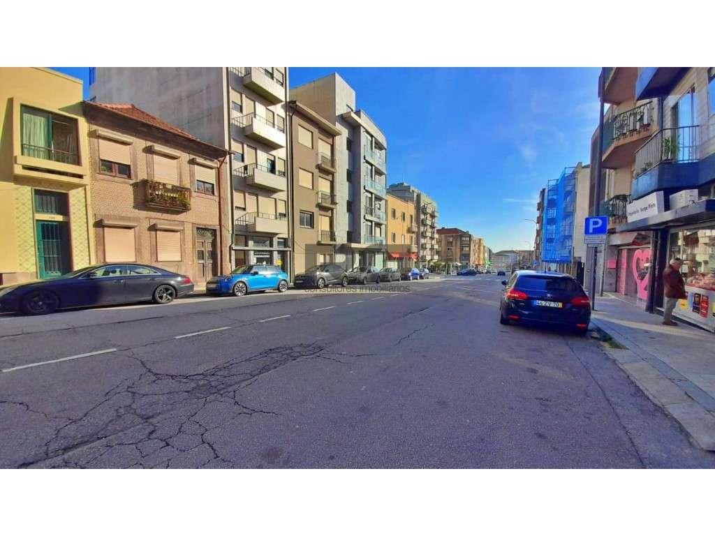 Moradia T3 no centro do Porto - Grande imagem: 4/8