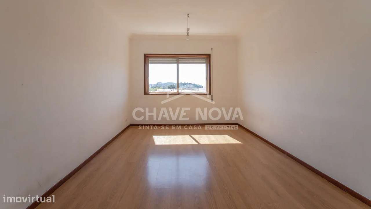 T2 com varanda e 2 casas de banho em Gaia-26