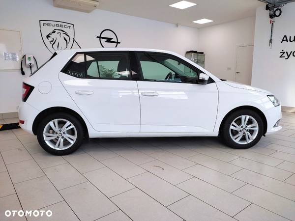 Skoda Fabia 1.0 TSI Ambition - 4