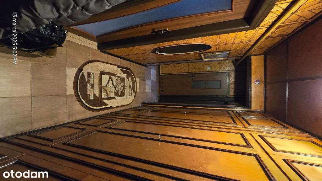 Trzecie piętro z balkonem na Niepodległości 28-5