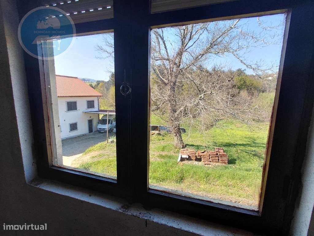 Casa Geminada à Venda em Outeirinho, Cabeceiras de Basto Excelente ...-17