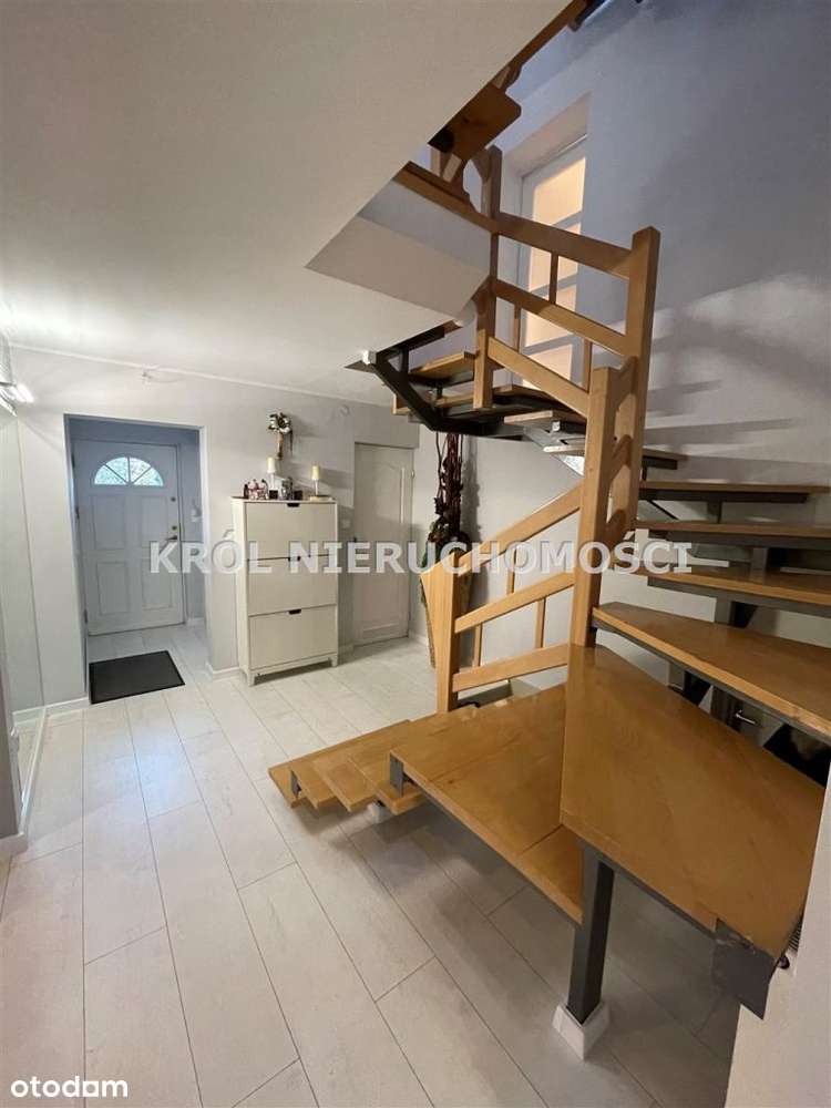 Dom Do Zamieszkania W Centrum! -4