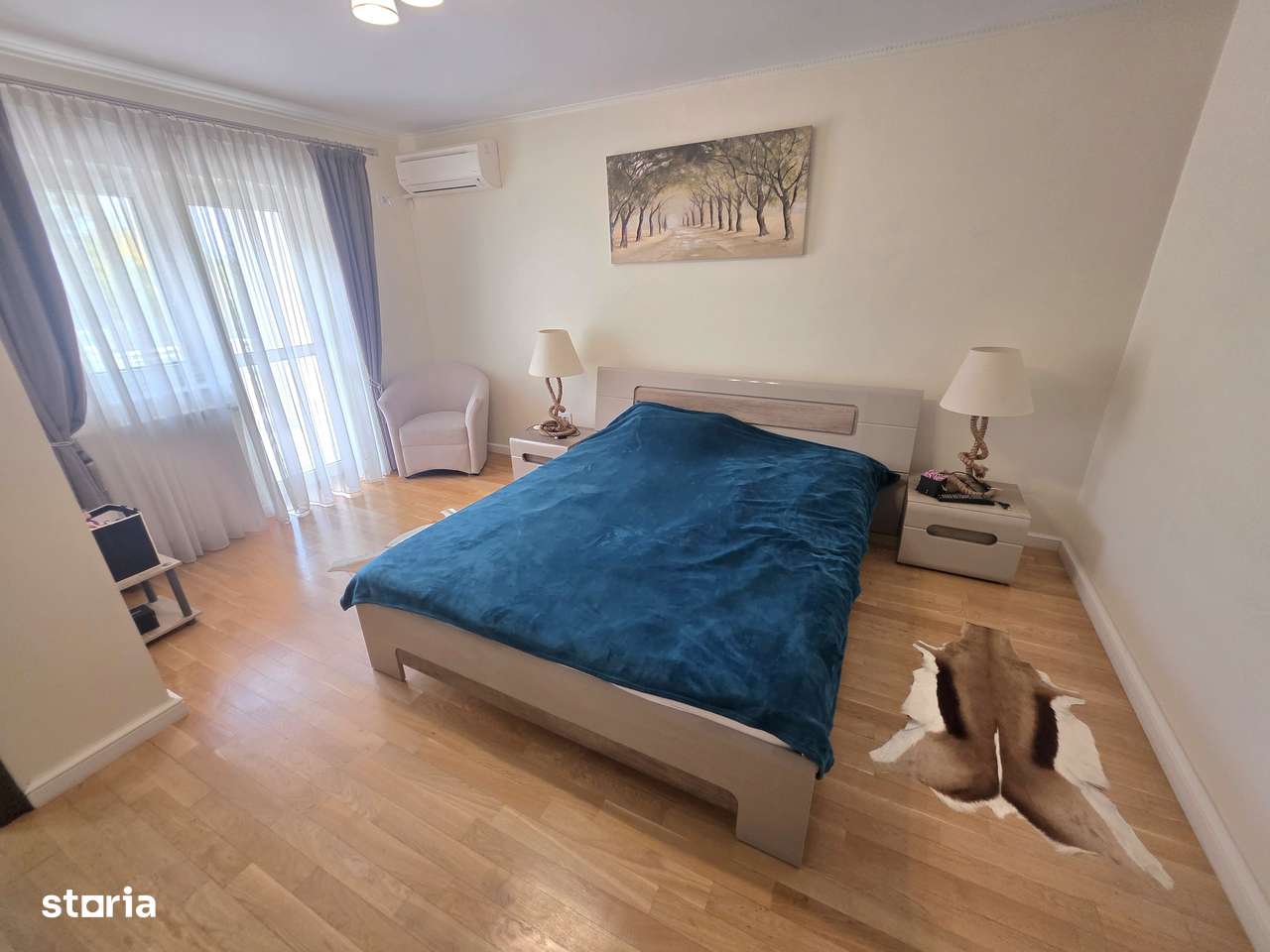 Vilă excepțională cu lift, piscina și teren de 1000 mp | VOLUNTARI-12