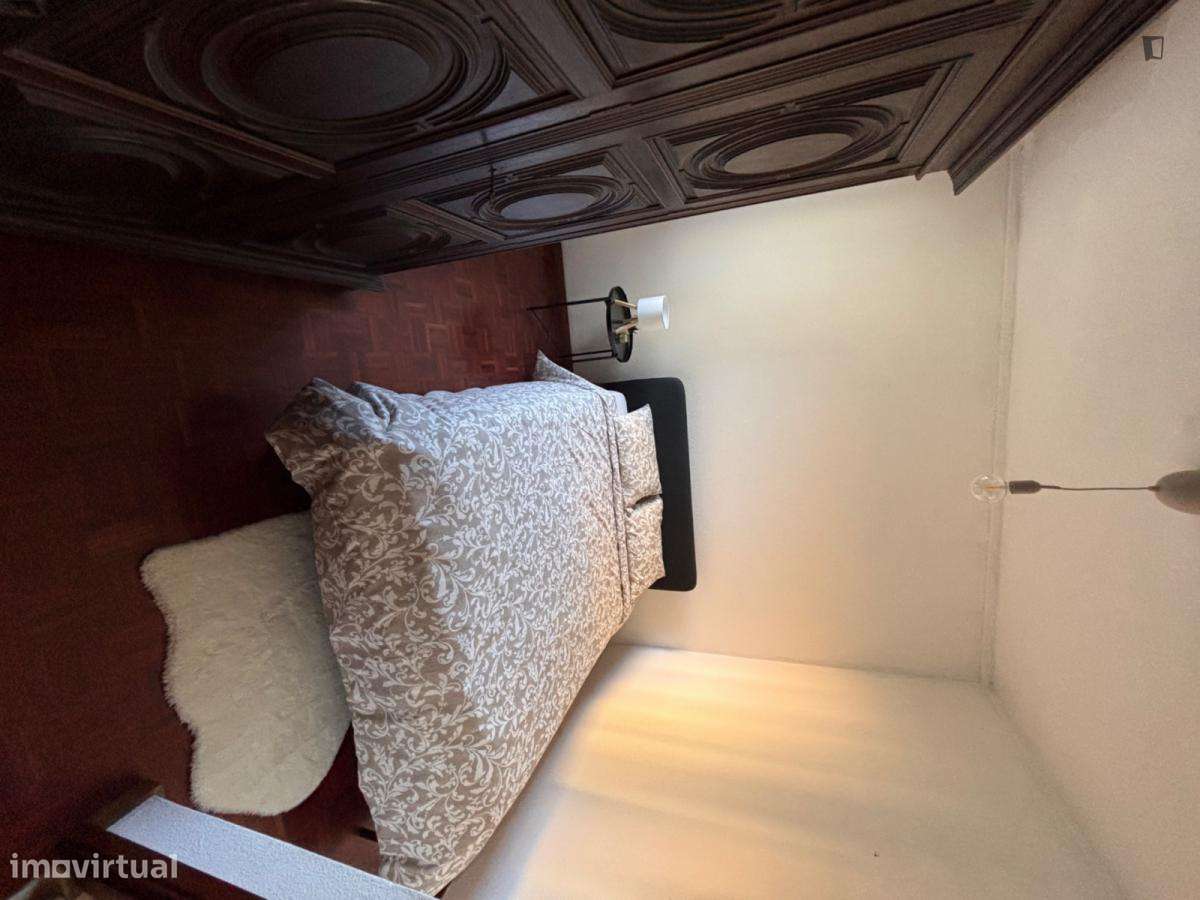 Quarto - localizado em Ramalde Porto - Grande imagem: 4/8