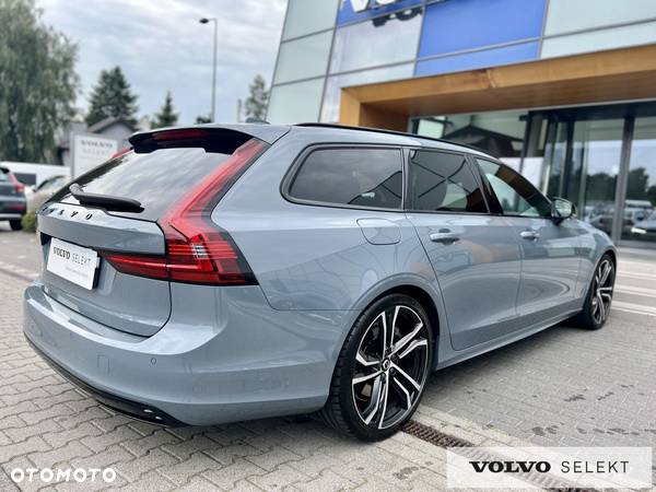 Volvo V90 - 10