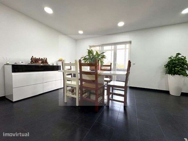 Apartamento T3 Renovado em Mozelos-4