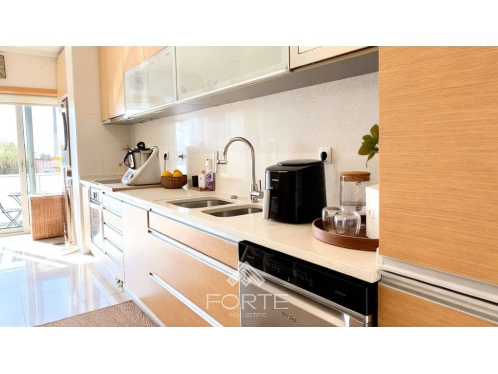 Apartamento T3 em Nogueira da Regedora-8