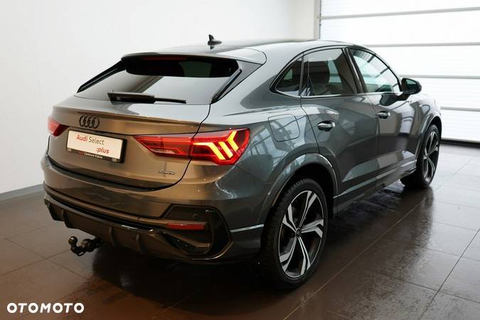 Audi Q3 - 4