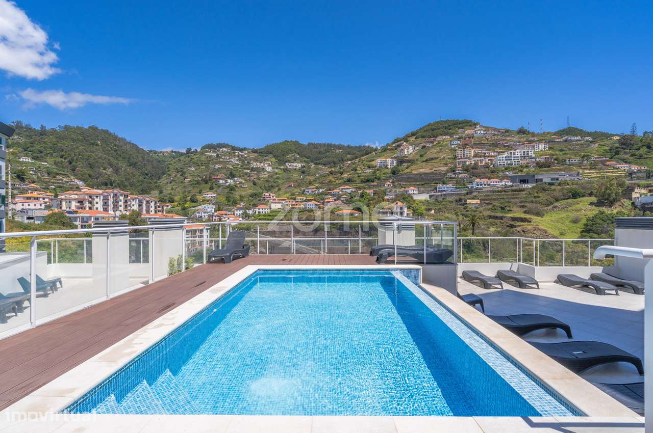 T2 Novo com Amplas Áreas, Piscina Aquecida e Excelente Localização-21