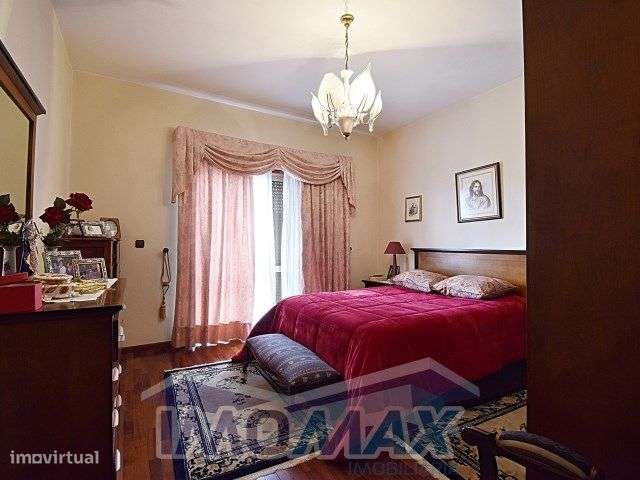 Moradia T3 - Lordelo, Paredes-12