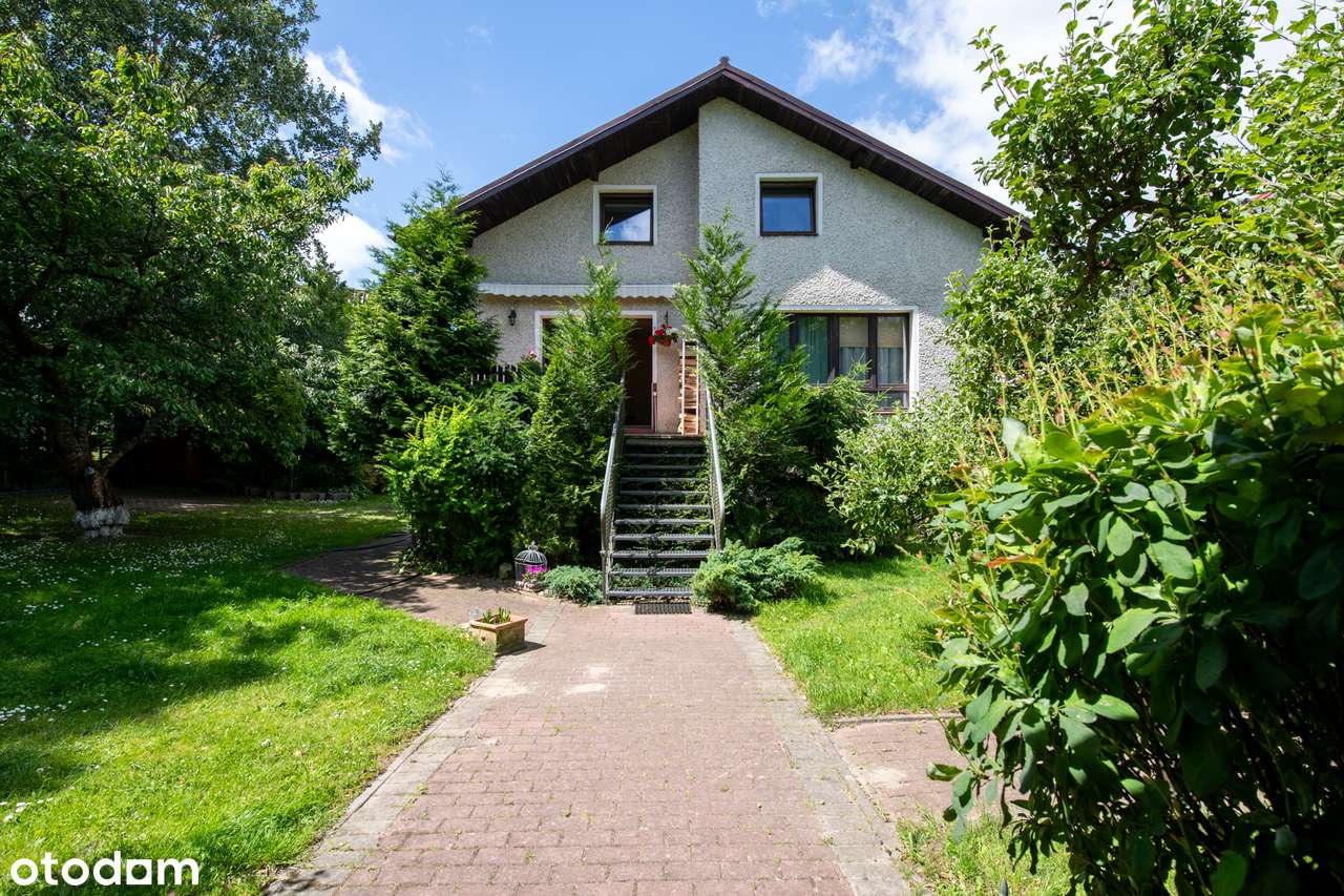 Ponadczasowy, klasyczny i stylowy dom - Gdynia Chwarzno-2