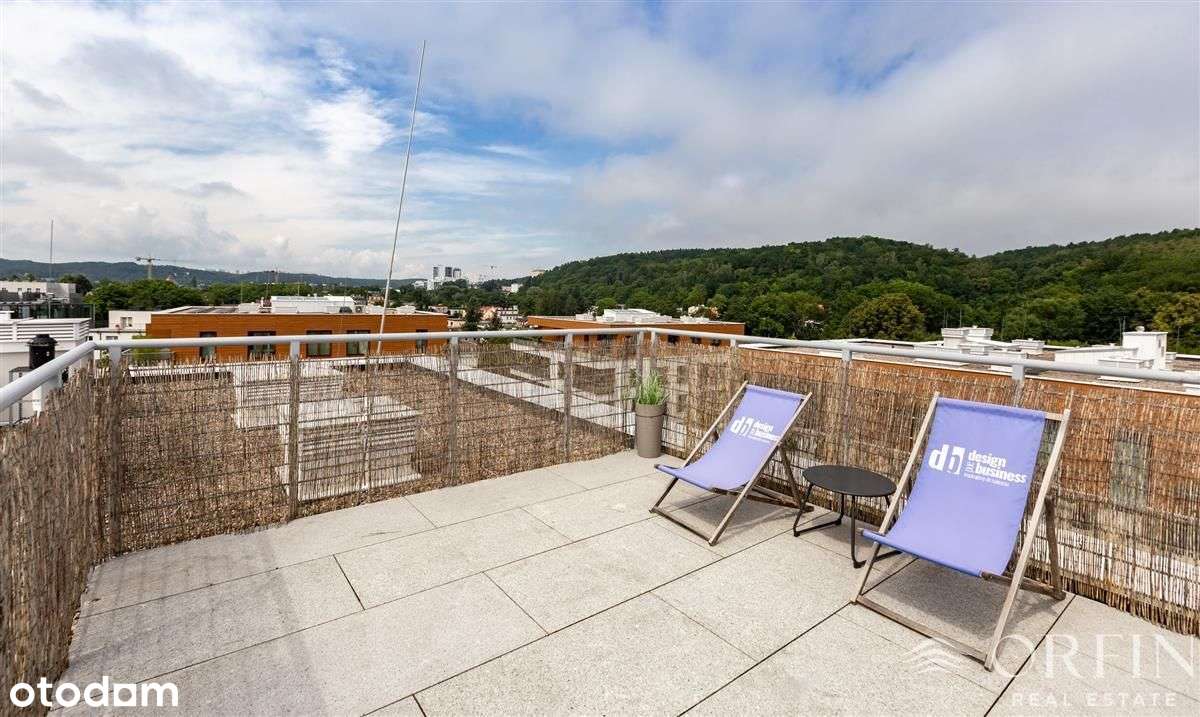 Wyjątkowy apartament z panoramicznym widokiem na B-19