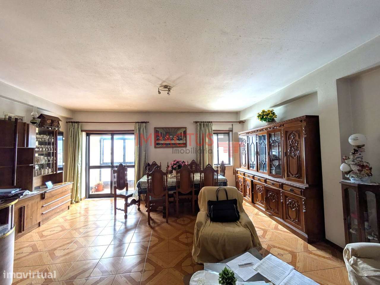 Apartamento T3 com box e arrumos - Grande imagem: 4/21