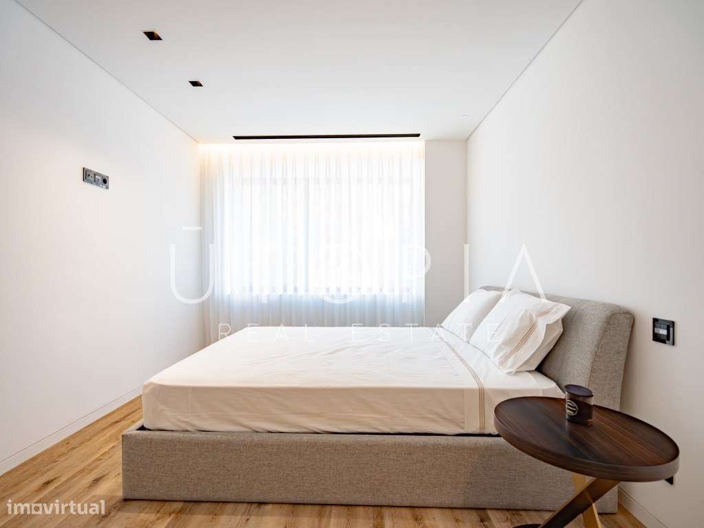 T4 novo com terraço, sala de cinema e piscina - D. João III Prestig...-21