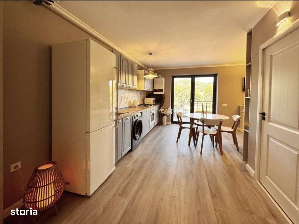 Apartament 2 camere, 58 mp, zona Central - Imagine principală: 1/8