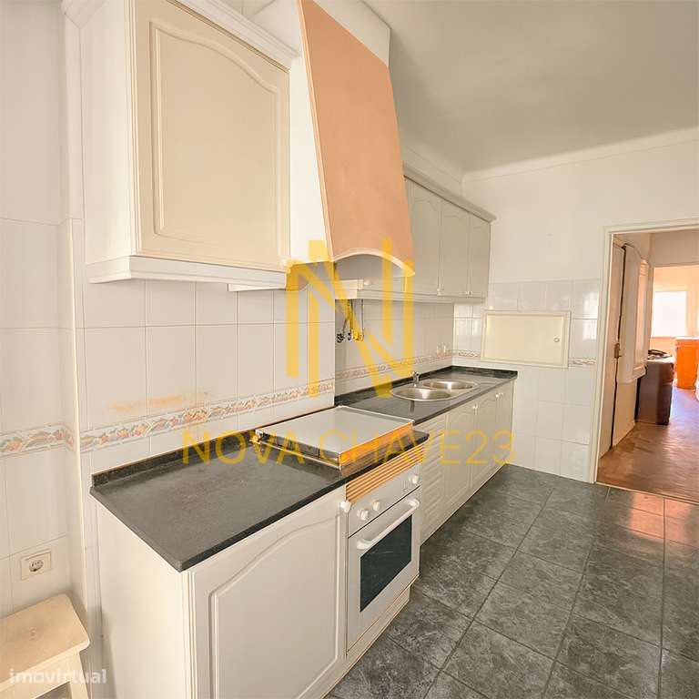 Apartamento T2 Soalheiro em São Domingos de Benfica–62 m² | 2.º Andar-1