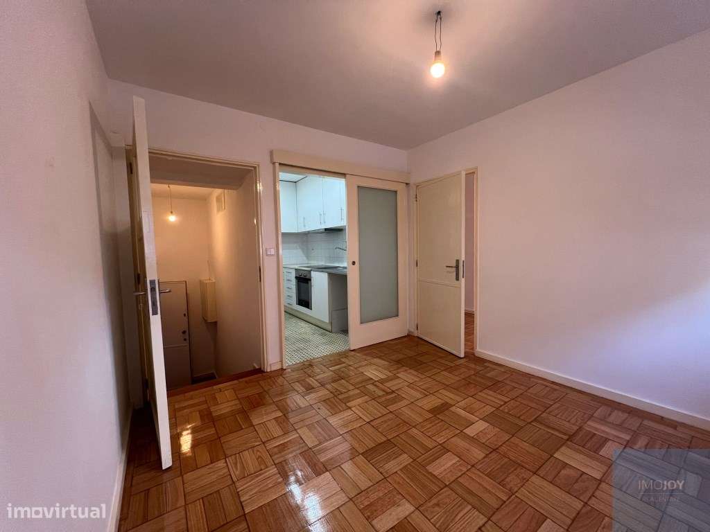 Apartamento T1 no Porto - Grande imagem: 5/25