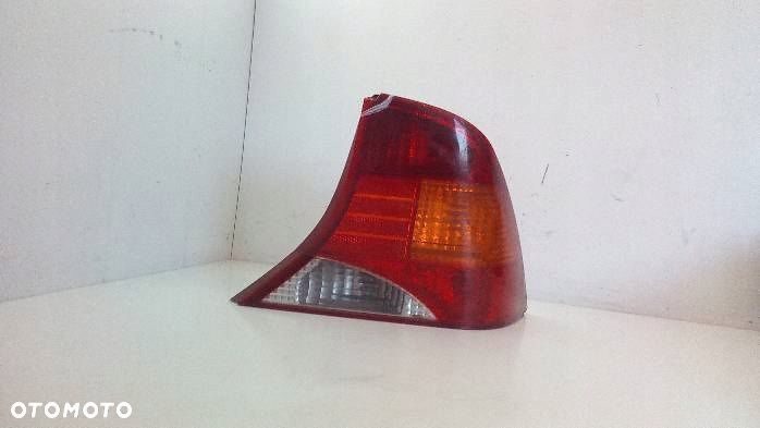 Lampa prawa tylna Ford Focus MK1 - 1