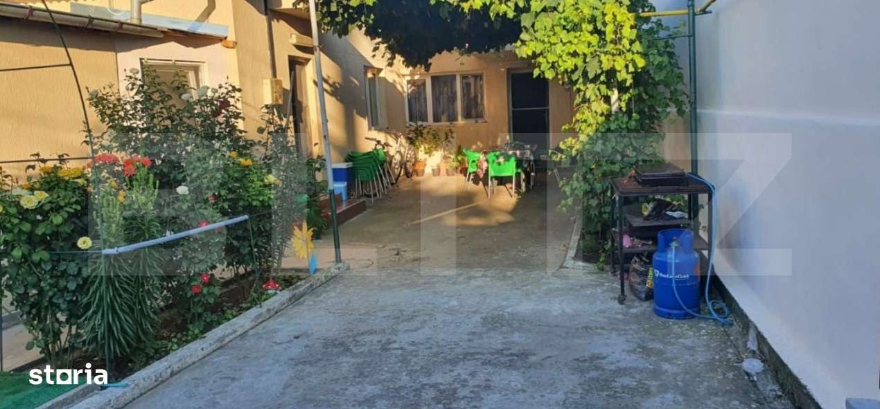 Casa de vanzare, 3 camere, teren 211 mp--Colosseum - Imagine principală: 1/17