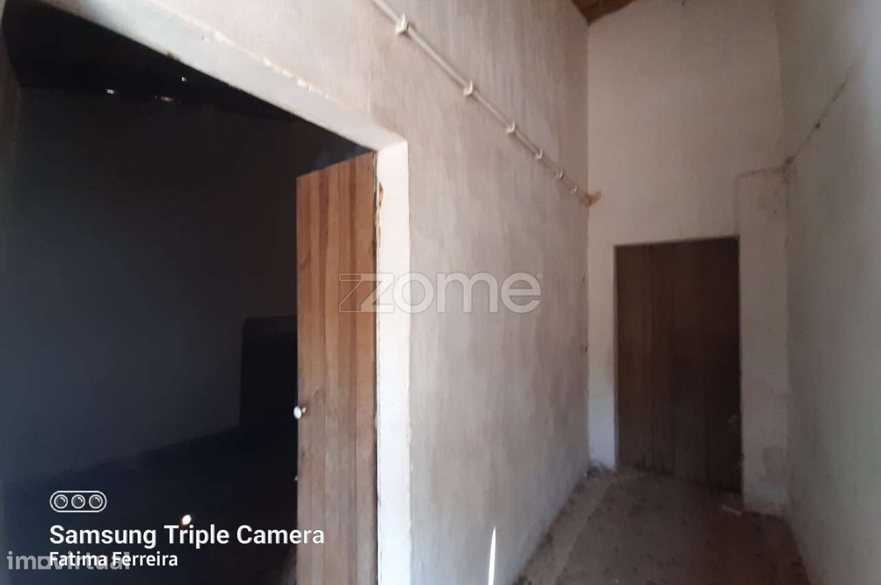 Moradia com terreno com 1ha - Grande imagem: 5/14