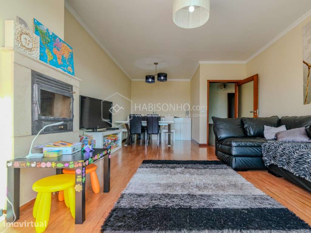 Apartamento T2 c/ vistas Rio | Encosta do Douro | São Cosme - Grande imagem: 2/22