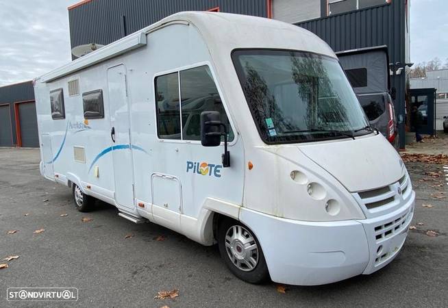 Pilote Aventura G 730 Cama Central/Basculante - 1