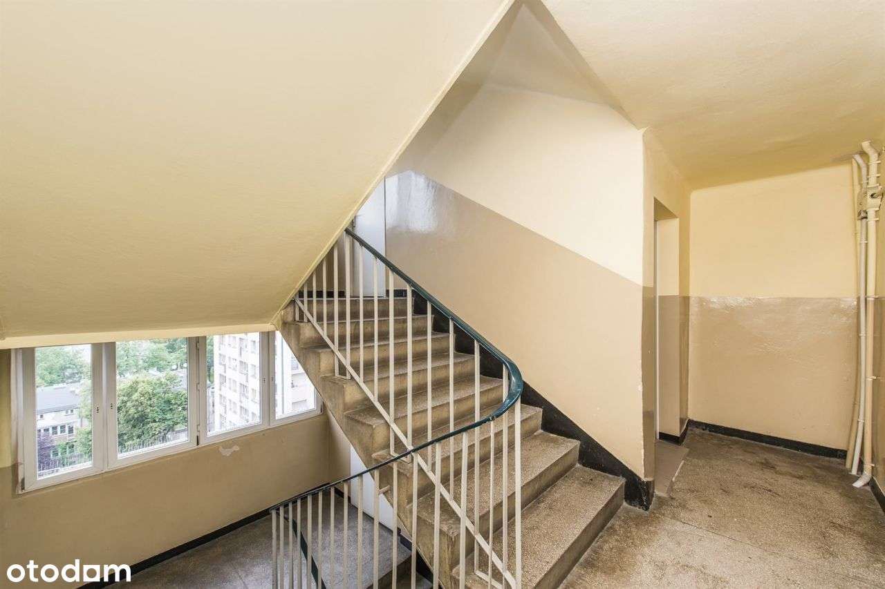 Zadbana kawalerka z pięknym widokiem-7