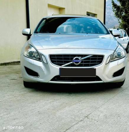 Volvo S60 D3 Start-Stop Basic - 1