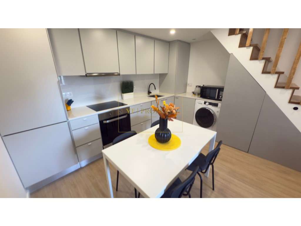 Moradia T1 na Rua Monte Cativo, Porto. - Grande imagem: 5/17