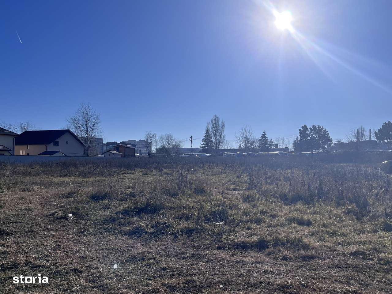 Oportunitate pentru investiții! Vânzare teren Târgoviște zona Micro 3! - Imagine principală: 2/3