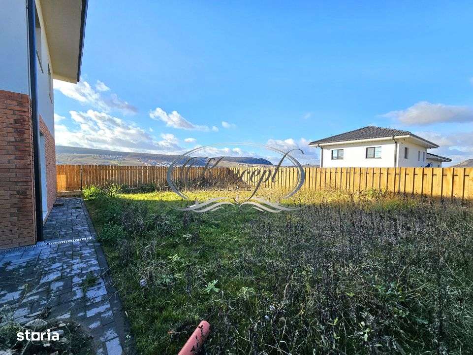 Duplex cu CF in Chinteni - Imagine principală: 4/12