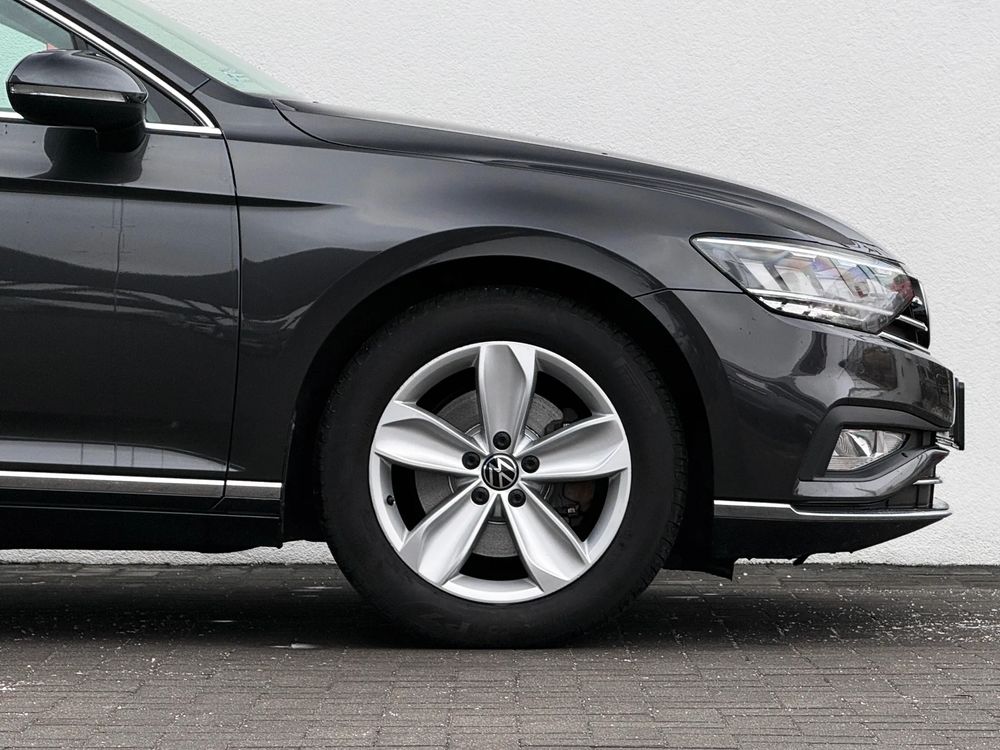 Volkswagen Passat 2.0 TSI Elegance DSG 190 KM — zdjęcie 4