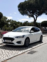 Ford Focus 1.0 EcoBoost ST-Line