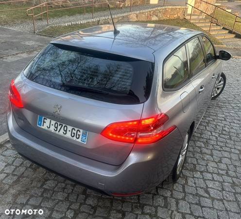 Peugeot 308 - 19